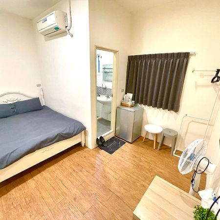Fengchia Oslo Hotel Taichung Bagian luar foto