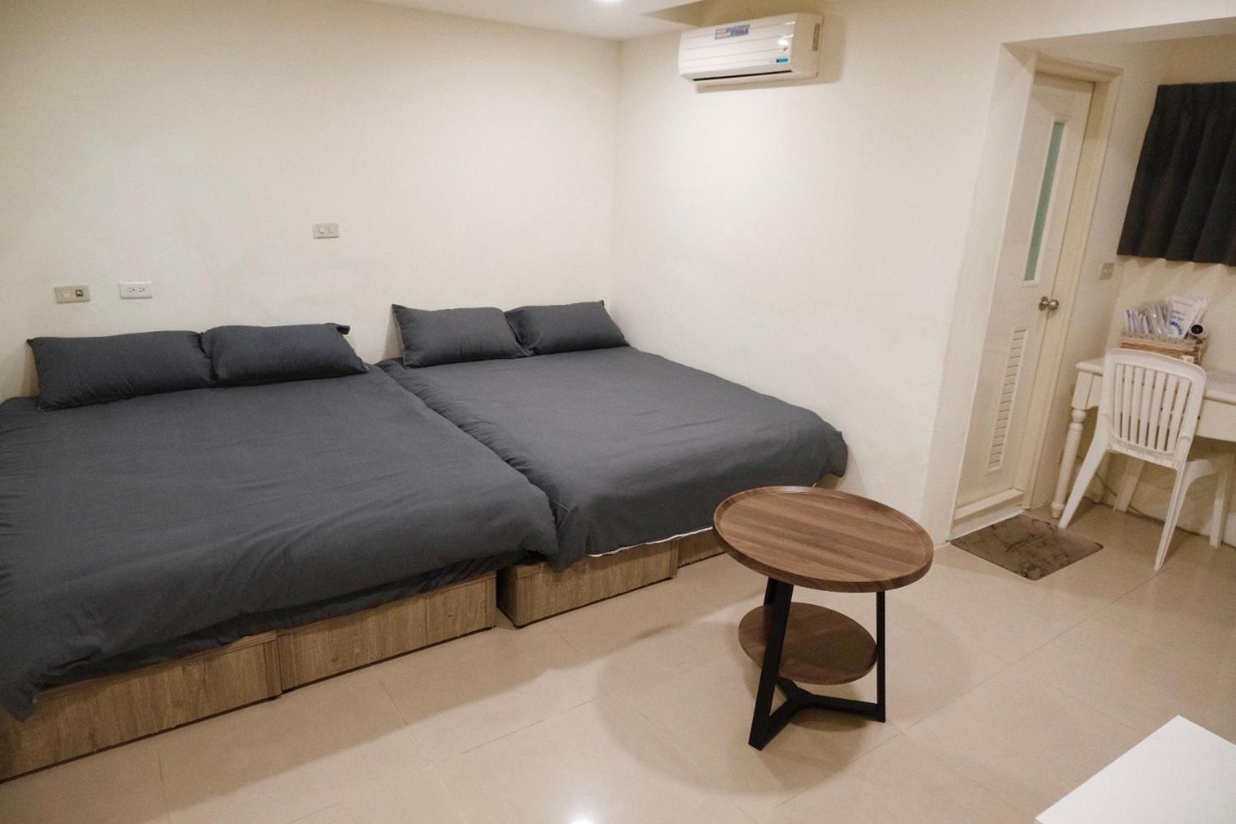 Fengchia Oslo Hotel Taichung Bagian luar foto